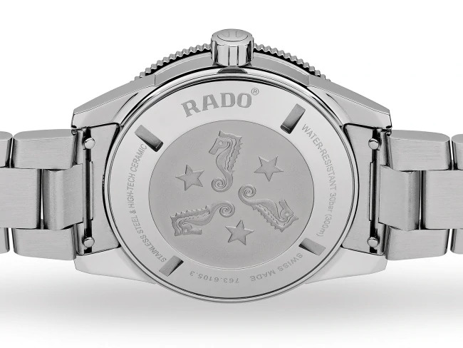 Rado Captain Cook 300m